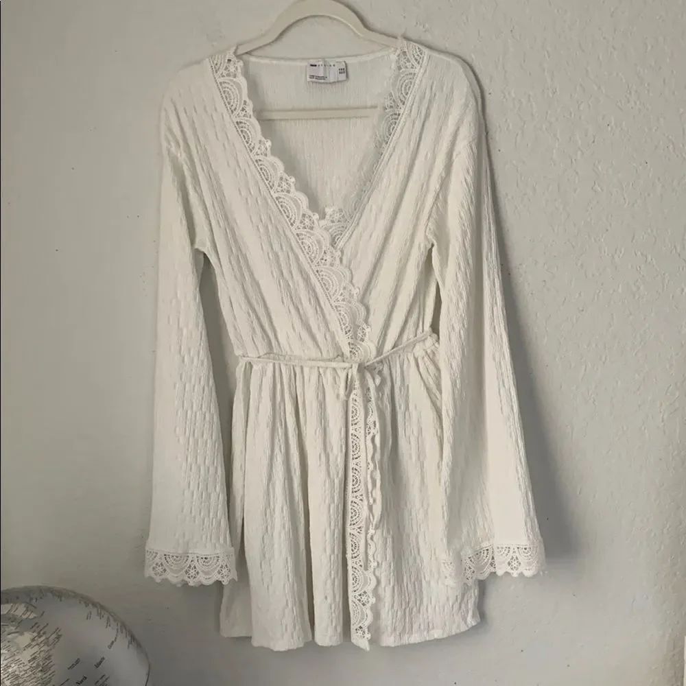 ASOS Design Textured White Crochet Trim Wrap Long Sleeve Mini Dress Size 6